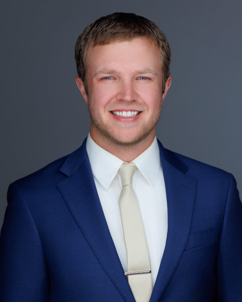 Dr. Ryan Utsey